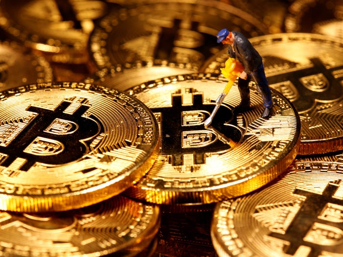 5 Best Crypto Stocks to Buy in 2026: Public Leaders